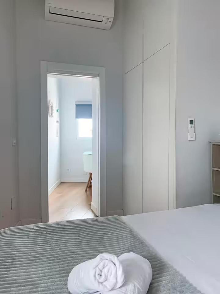 Apartamento Barrio De Las Letras - Buhardilla En El Centro